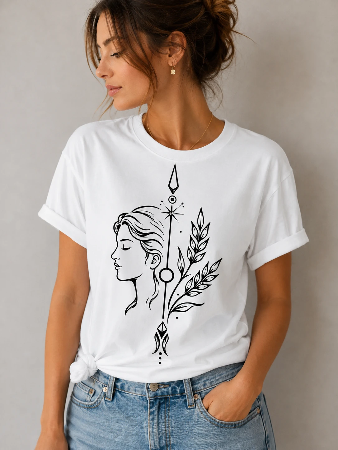 Başak burcu siyah baskılı beyaz kadın tişört